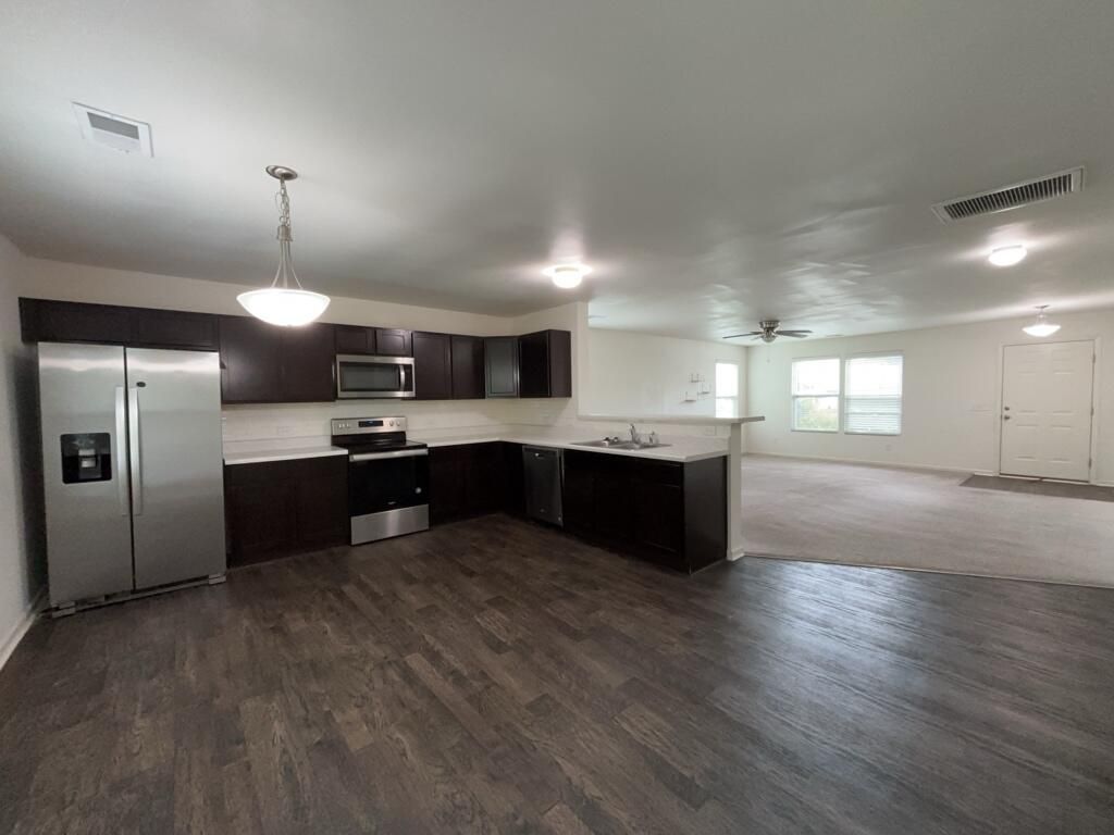 114 Rockingham Way Photo 17