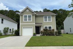 114 Rockingham Way photo 4