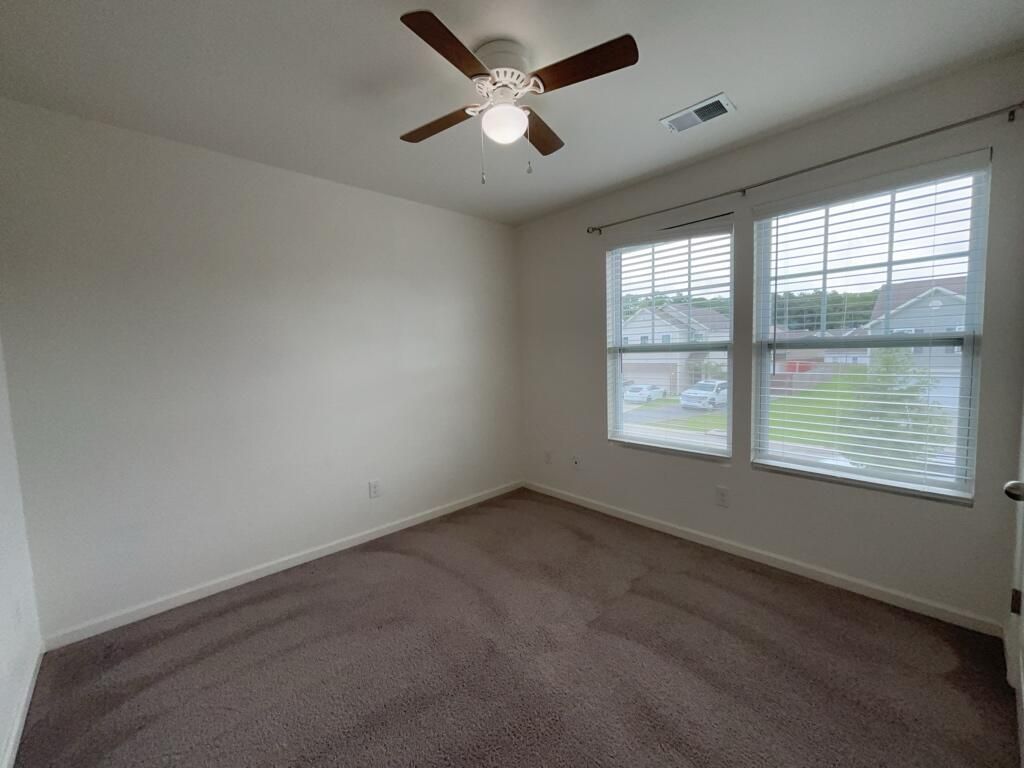 114 Rockingham Way Photo 28
