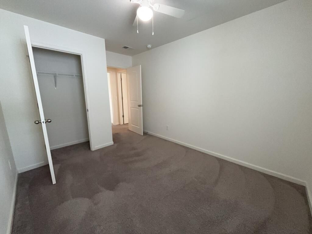 114 Rockingham Way Photo 32