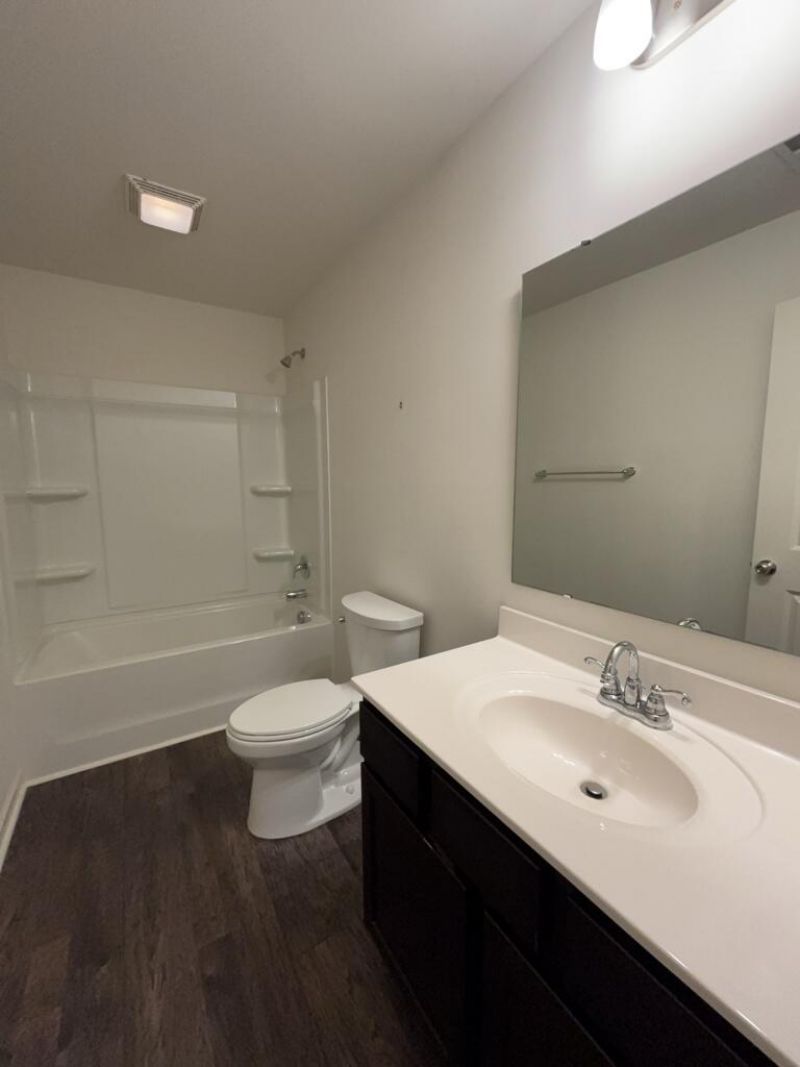 114 Rockingham Way Photo 36