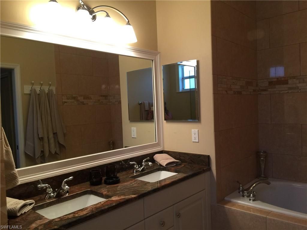 7943 Haven Dr , Unit 2, Naples, FL 34104 Photo