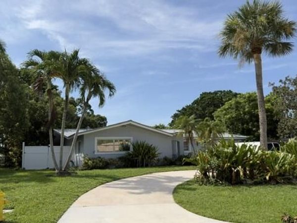 4188 LARCH Avenue, Palm Beach Gardens, FL 33418