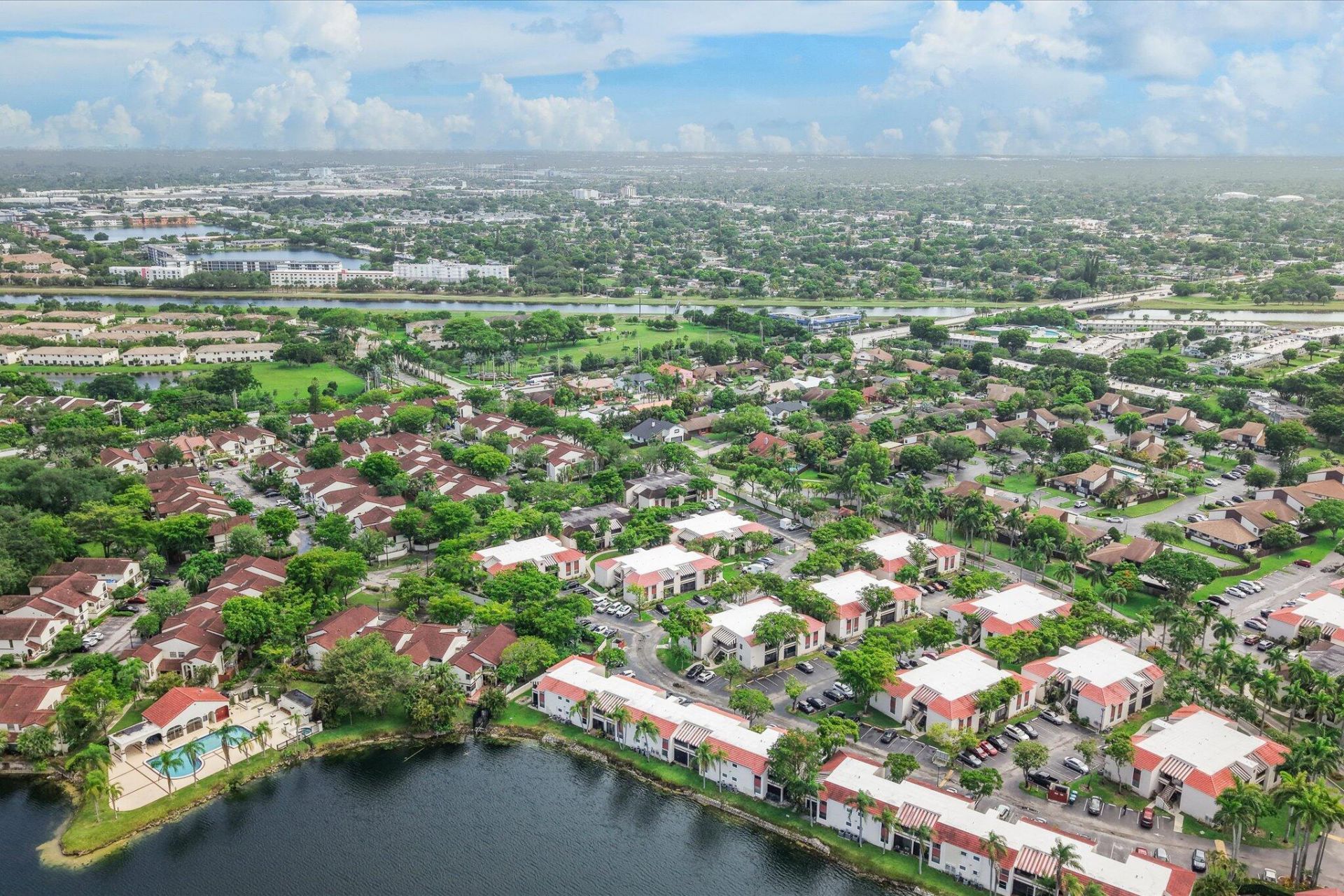 20015 NE 3rd Court, Unit 1, Miami, FL 33179 Photo