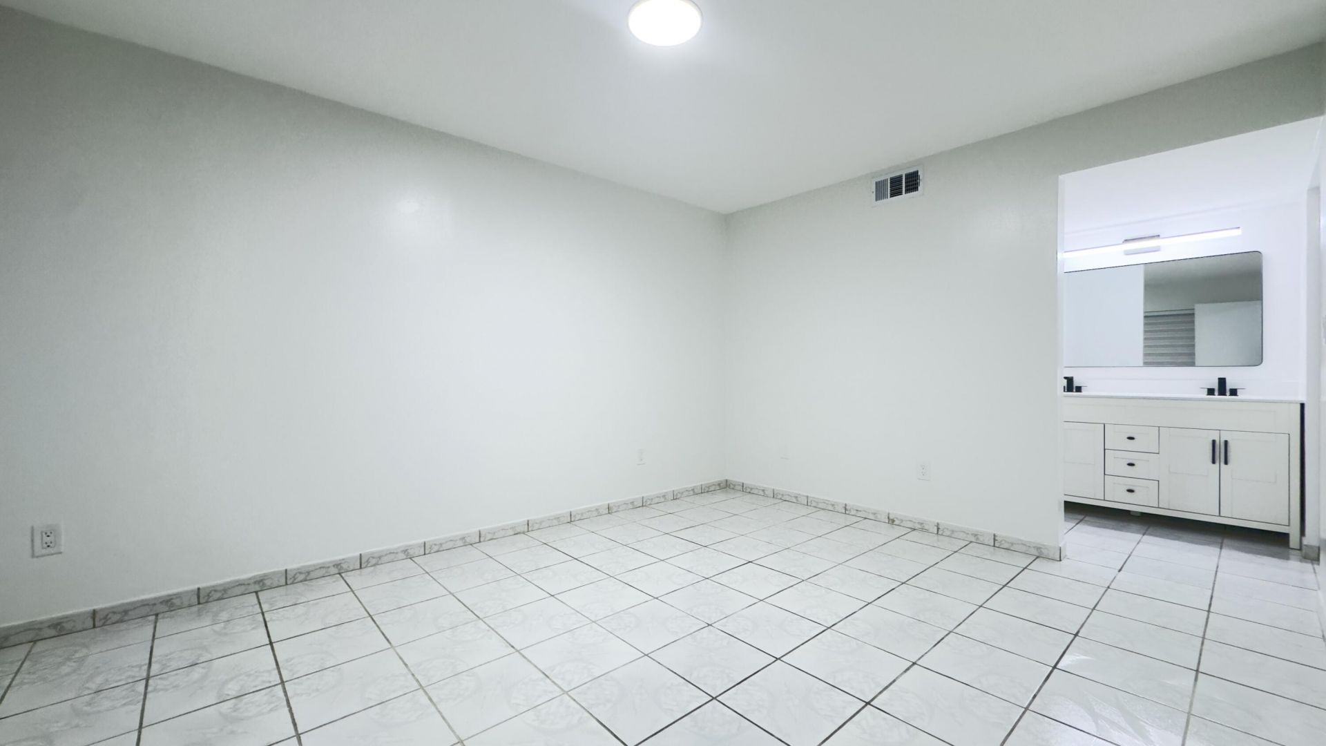 20015 NE 3rd Court, Unit 1, Miami, FL 33179 Photo