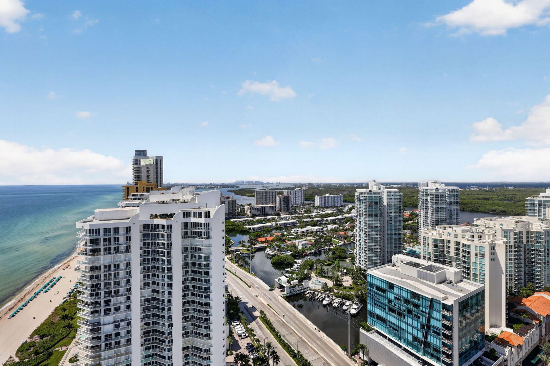 16699 Collins Avenue, Unit 3509, Sunny Isles Beach, FL 33160 Photo