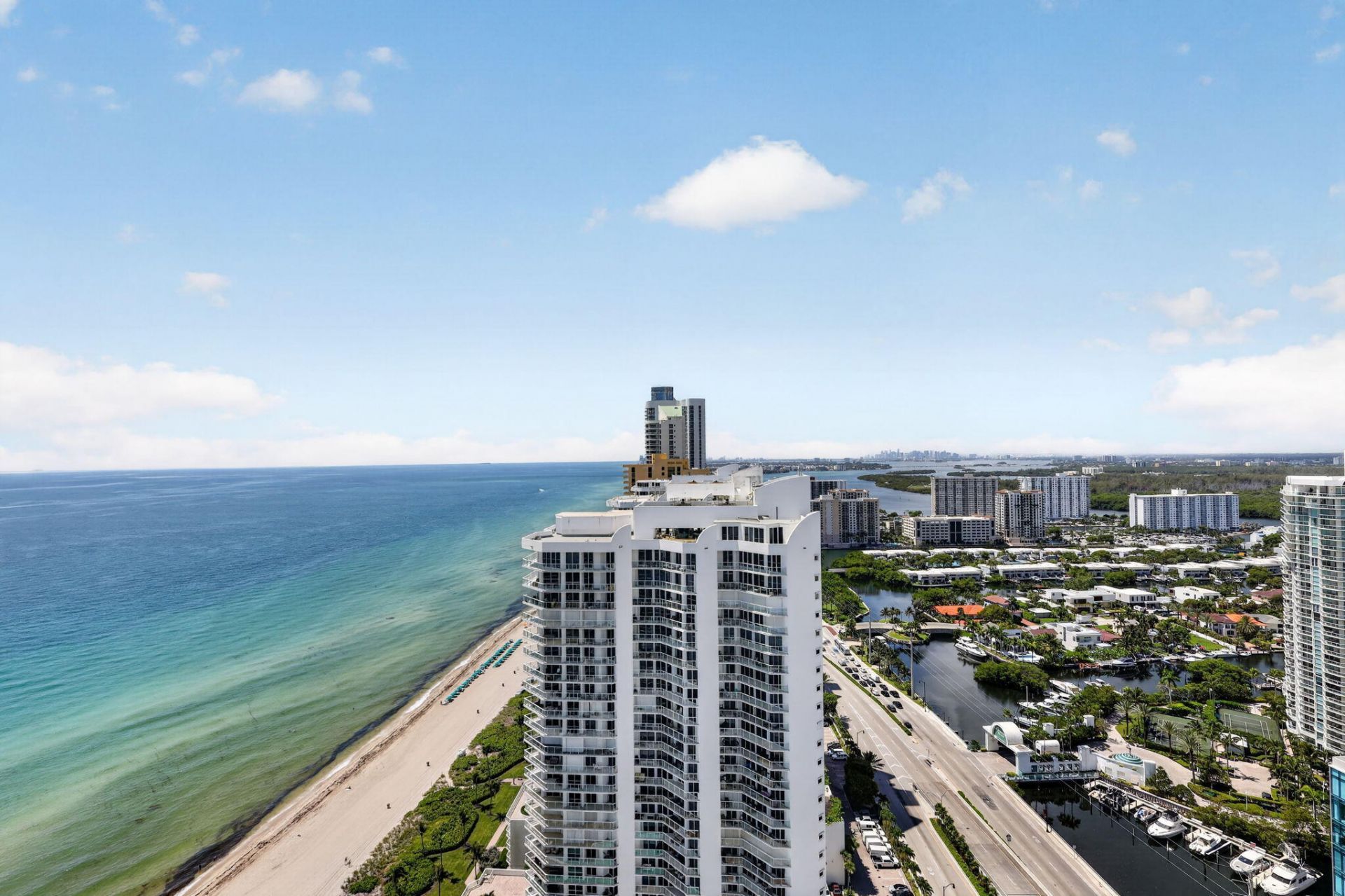 16699 Collins Avenue, Unit 3509, Sunny Isles Beach, FL 33160 Photo