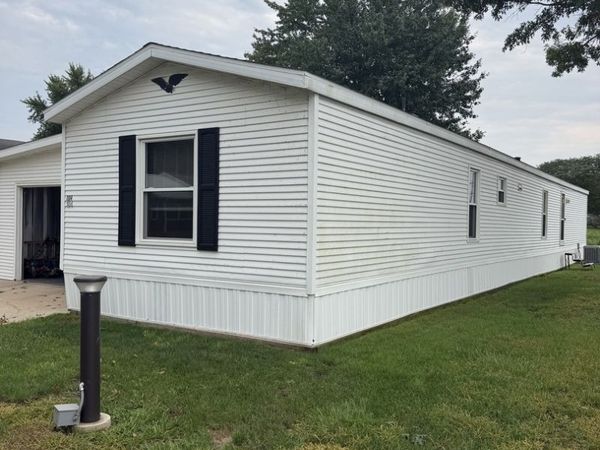1600 Riverdale Road , Rock Falls, IL 61071