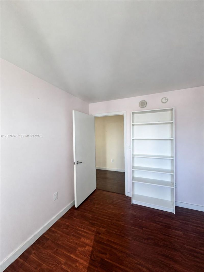1900 N Bayshore Dr , Unit 1618, Miami, FL 33132 Photo