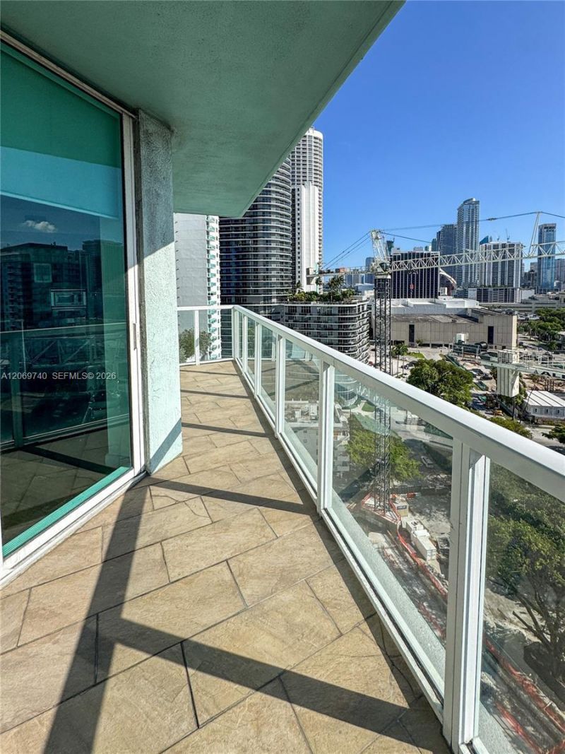 1900 N Bayshore Dr , Unit 1618, Miami, FL 33132 Photo