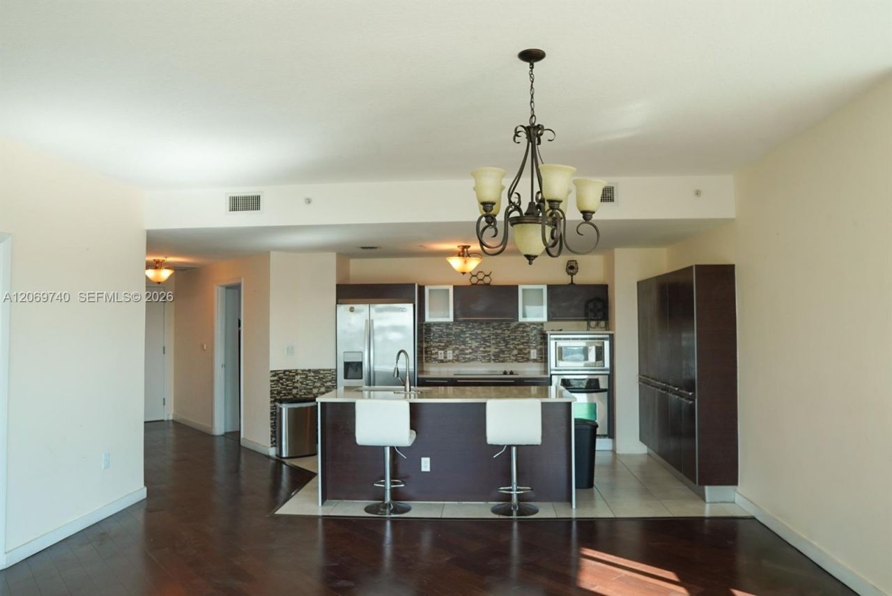 1900 N Bayshore Dr , Unit 1618, Miami, FL 33132 Photo