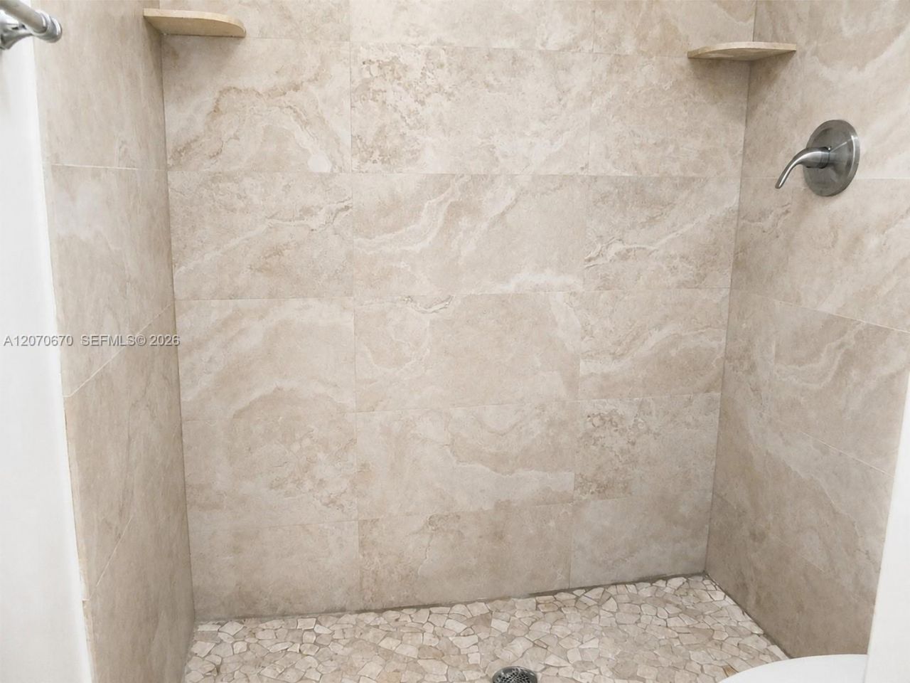 454 NE 210th Circle Ter , Unit 202-7B, Miami, FL 33179 Photo