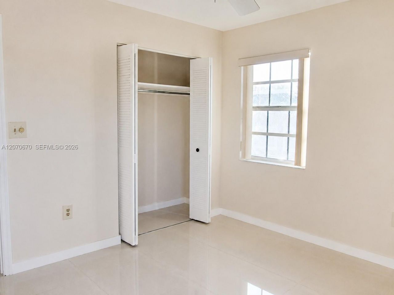454 NE 210th Circle Ter , Unit 202-7B, Miami, FL 33179 Photo