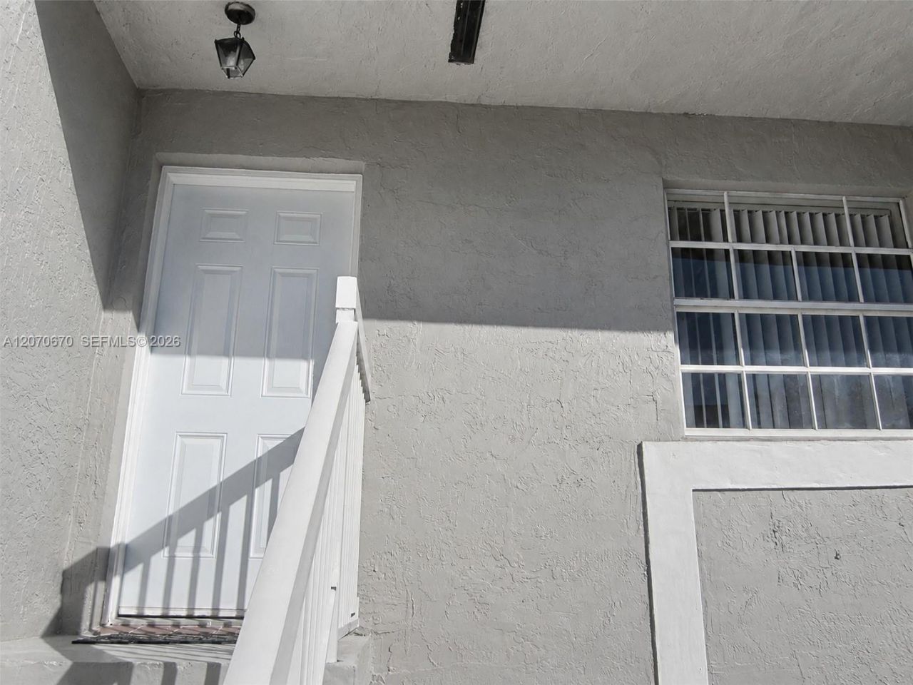 454 NE 210th Circle Ter , Unit 202-7B, Miami, FL 33179 Photo