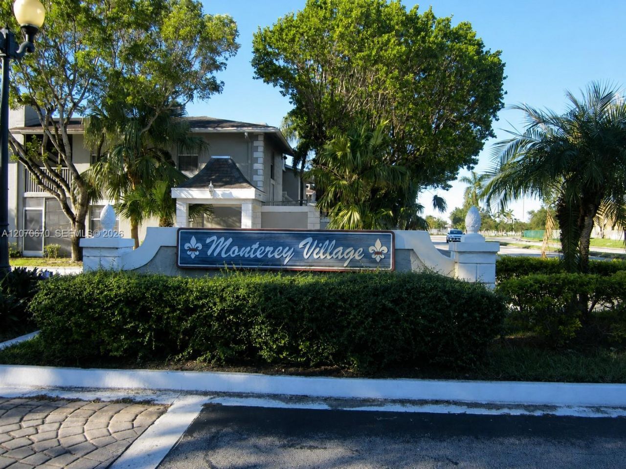 454 NE 210th Circle Ter , Unit 202-7B, Miami, FL 33179 Photo