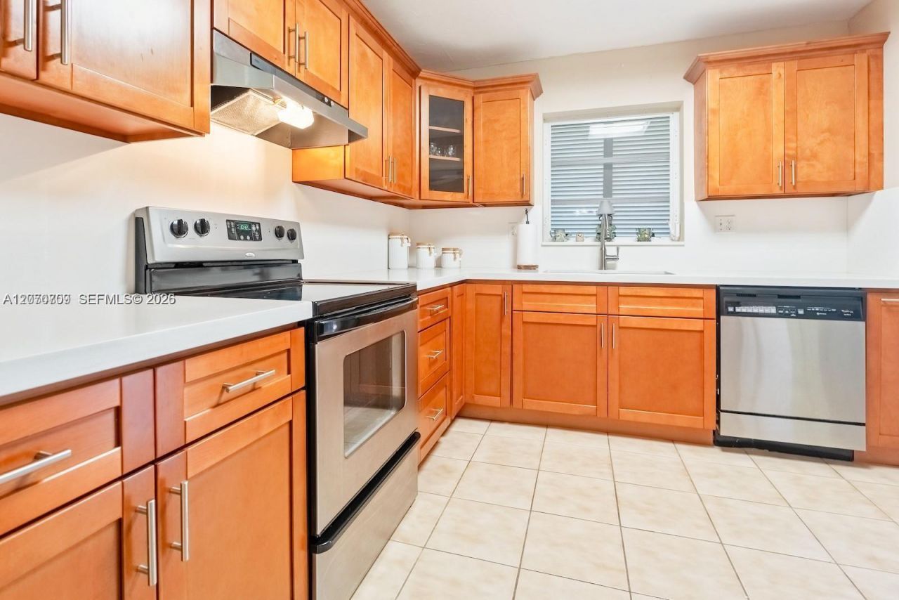 18225 SW 94th Ave , Palmetto Bay, FL 33157 Photo