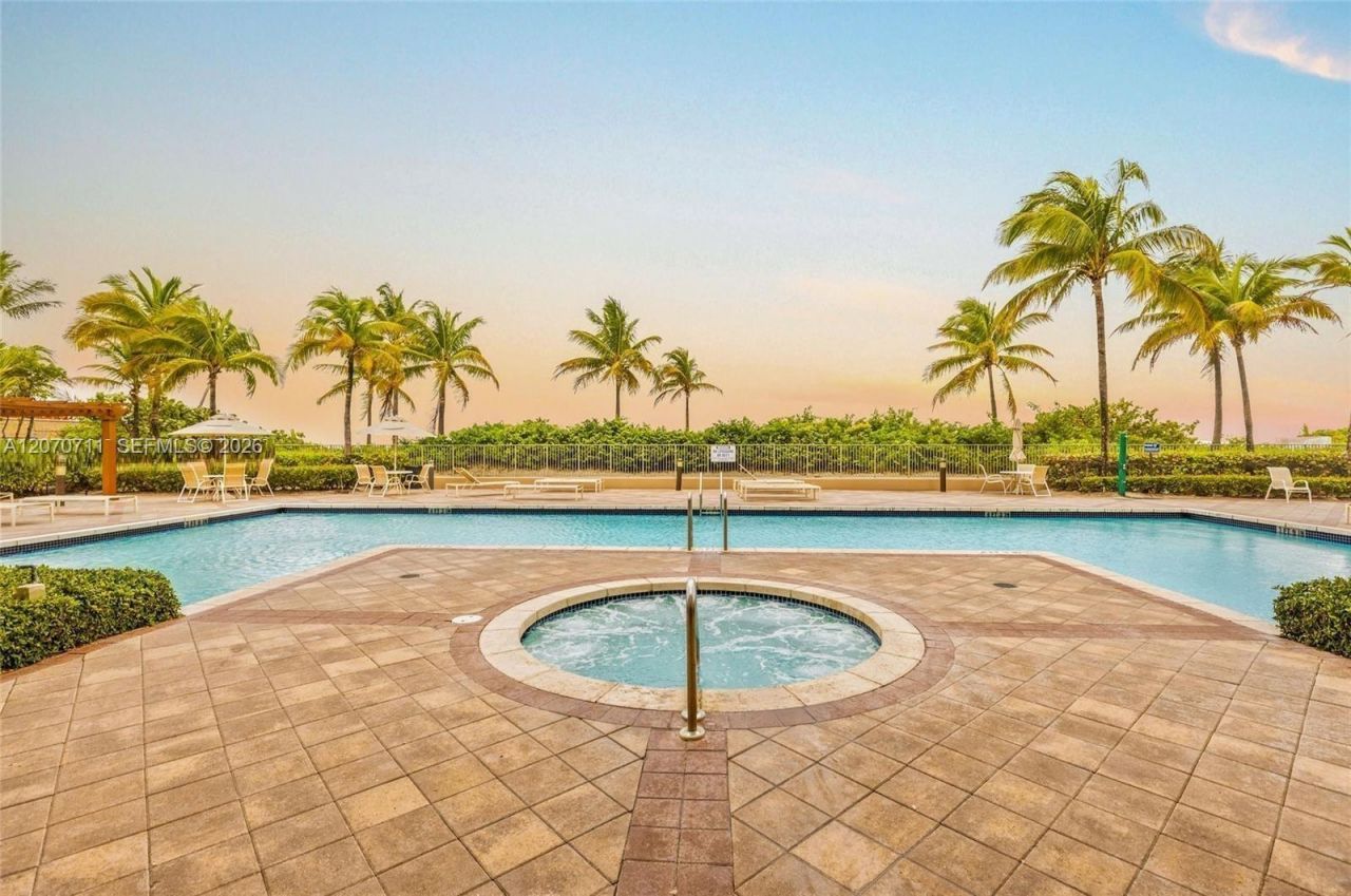 2080 S Ocean Dr , Unit LPH9, Hallandale Beach, FL 33009 Photo