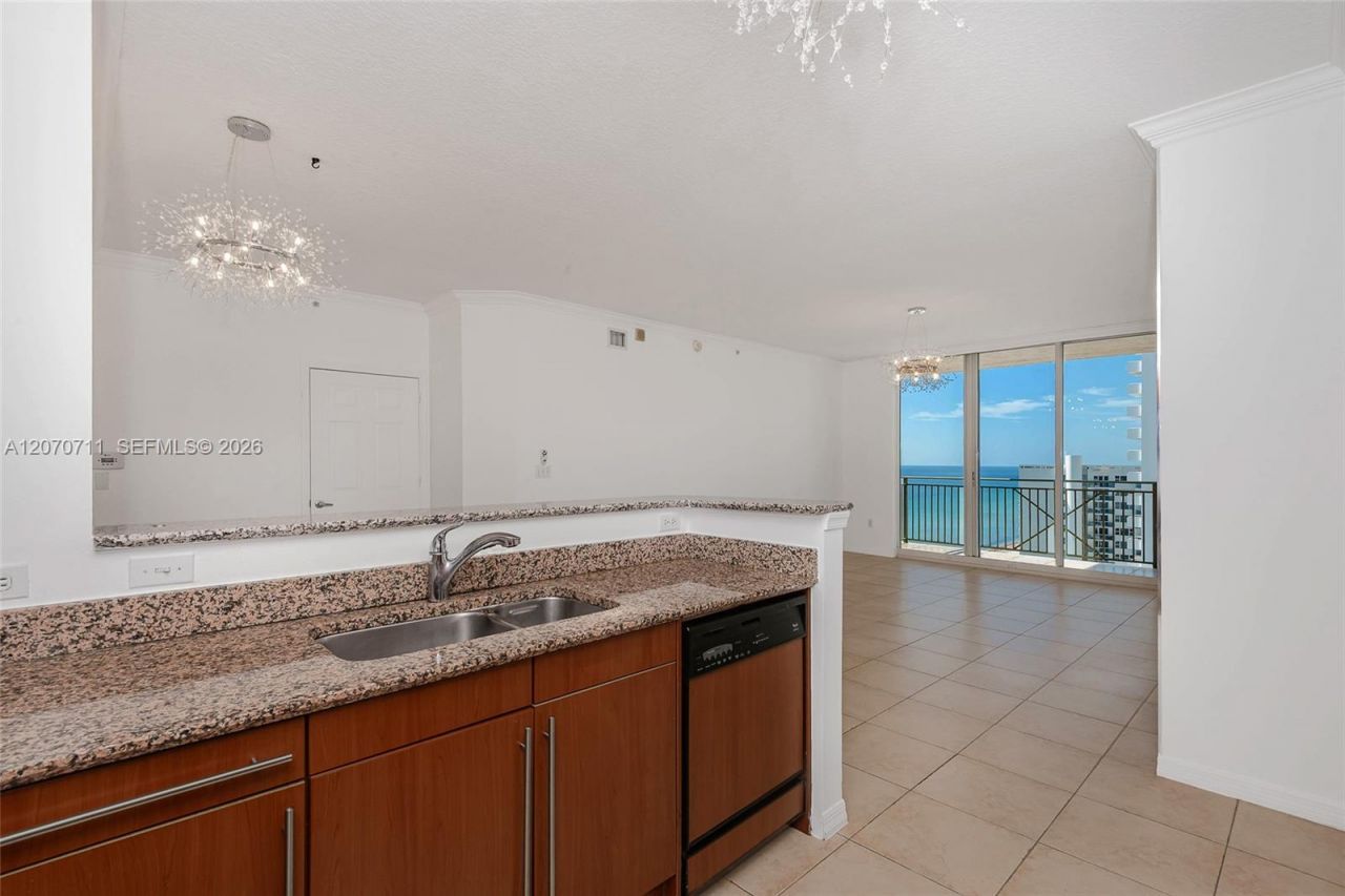 2080 S Ocean Dr , Unit LPH9, Hallandale Beach, FL 33009 Photo