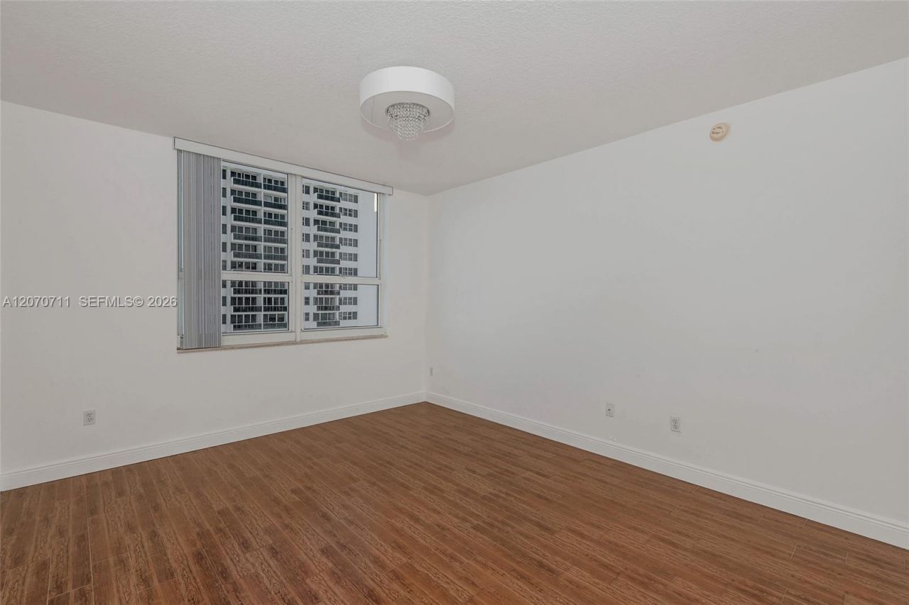 2080 S Ocean Dr , Unit LPH9, Hallandale Beach, FL 33009 Photo