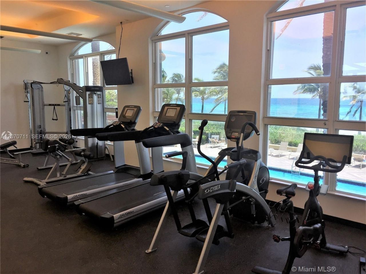2080 S Ocean Dr , Unit LPH9, Hallandale Beach, FL 33009 Photo