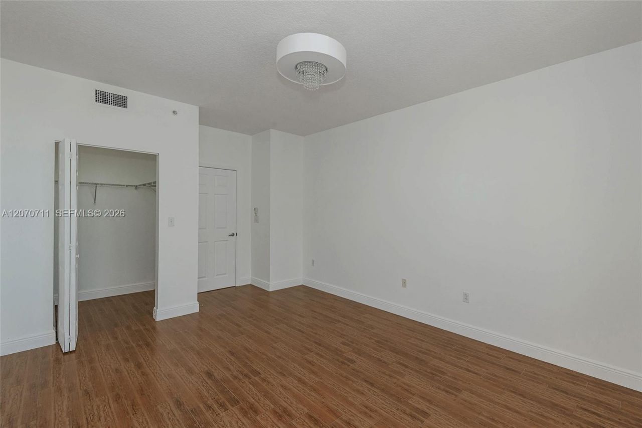 2080 S Ocean Dr , Unit LPH9, Hallandale Beach, FL 33009 Photo