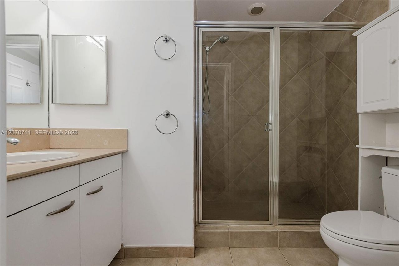 2080 S Ocean Dr , Unit LPH9, Hallandale Beach, FL 33009 Photo