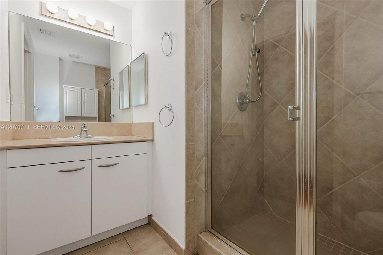 2080 S Ocean Dr , Unit LPH9, Hallandale Beach, FL 33009 Photo
