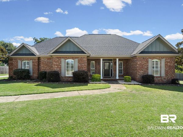 16298 Hampstead Court, Fairhope, AL 36532