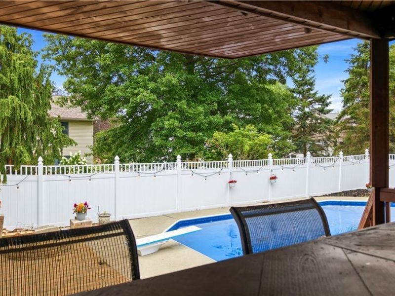 908 Sand Lot Circle, Louisville, OH 44641 Photo 10
