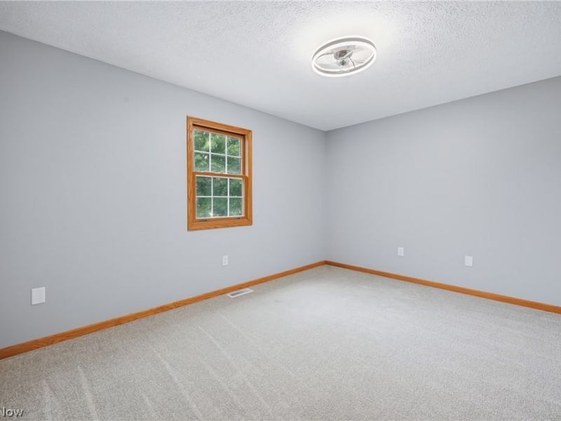 908 Sand Lot Circle, Louisville, OH 44641 Photo 38