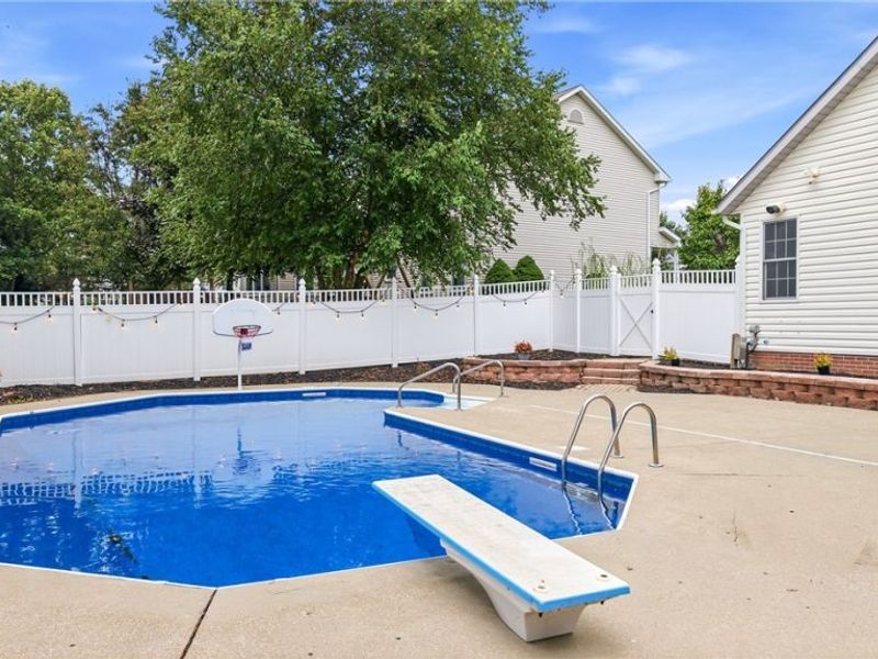 908 Sand Lot Circle, Louisville, OH 44641 Photo 7