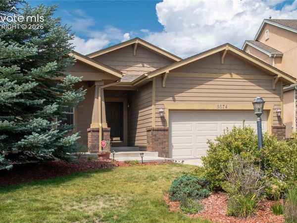 9574 Roxborough Park Court, Colorado Springs, CO 80924