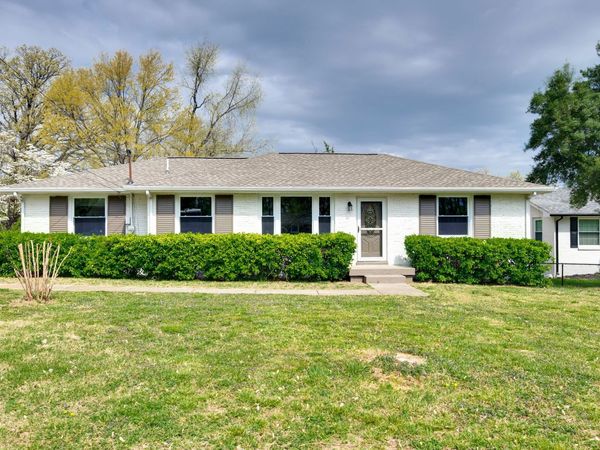 304 Leo Ct , Nashville, TN 37211