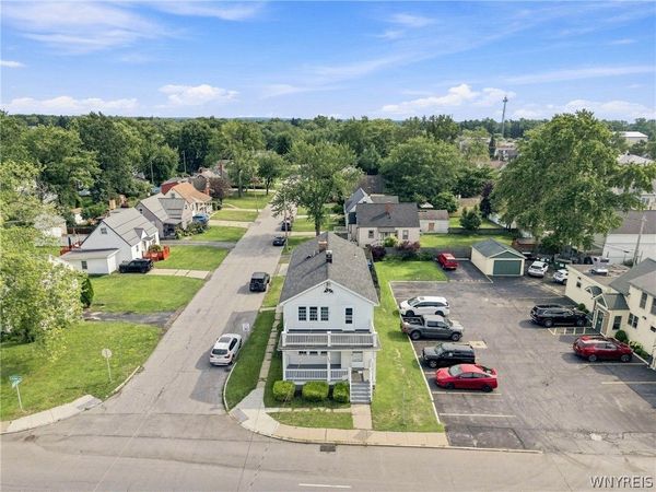 799 Center Road , Buffalo, NY 14224