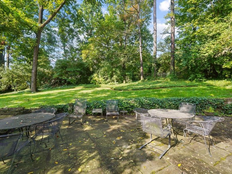 155 Magnolia Avenue, Glendale, OH 45246 Photo 45