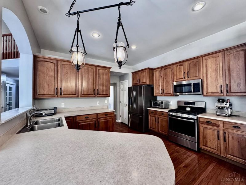 5911 Milburne Drive, Miami Township, OH 45150 Photo 9