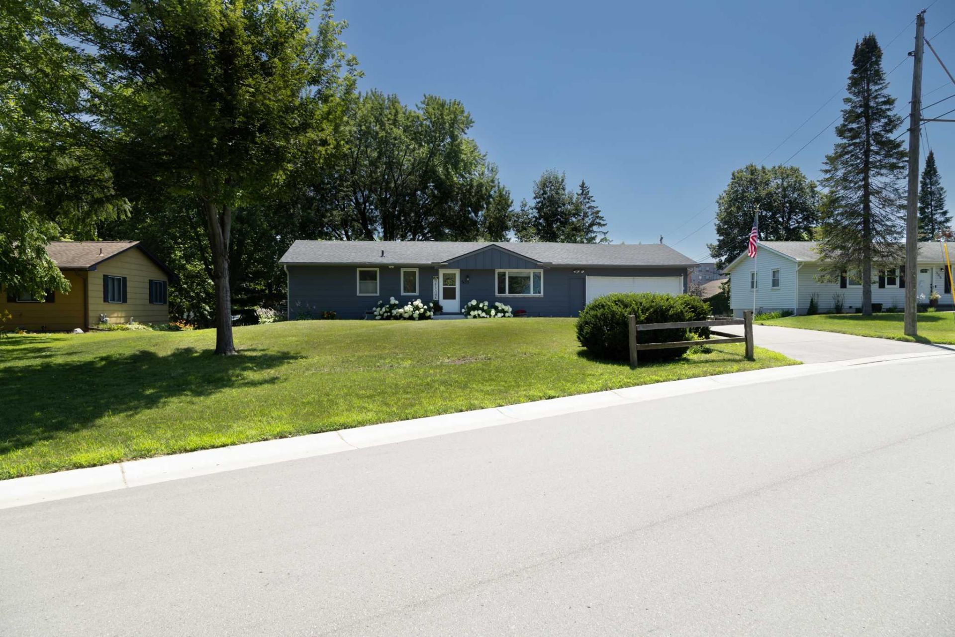503 Chan View, Chanhassen, MN 55317 Main Photo