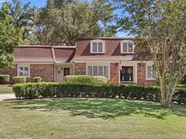 3037 Fermanagh Drive , Tallahassee, FL 32309