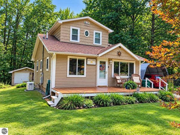 3548 Lakeside Drive, Lupton, MI 48635