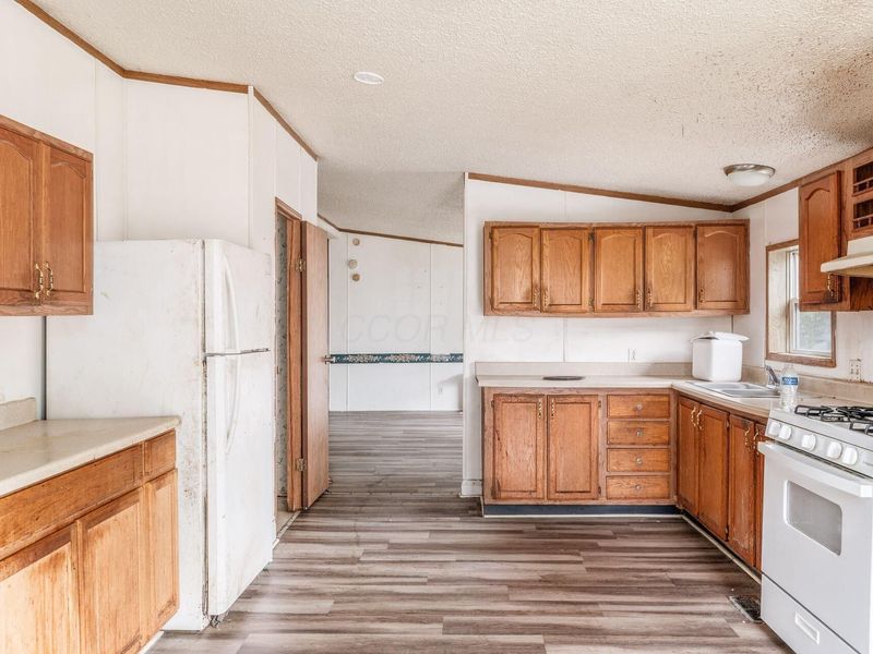 2801 Perdue Avenue , Columbus, OH 43211 Photo 9