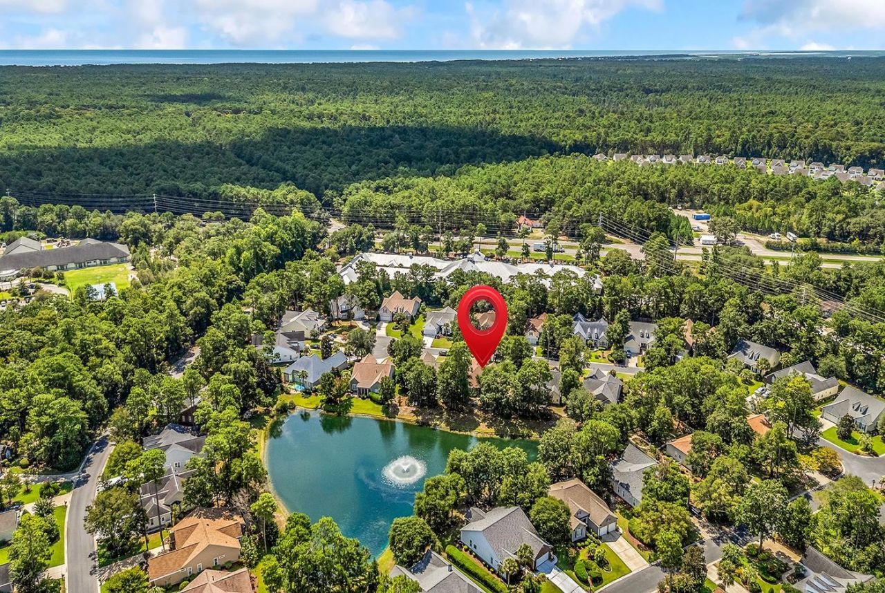 99 Wickham Ct. Photo 48