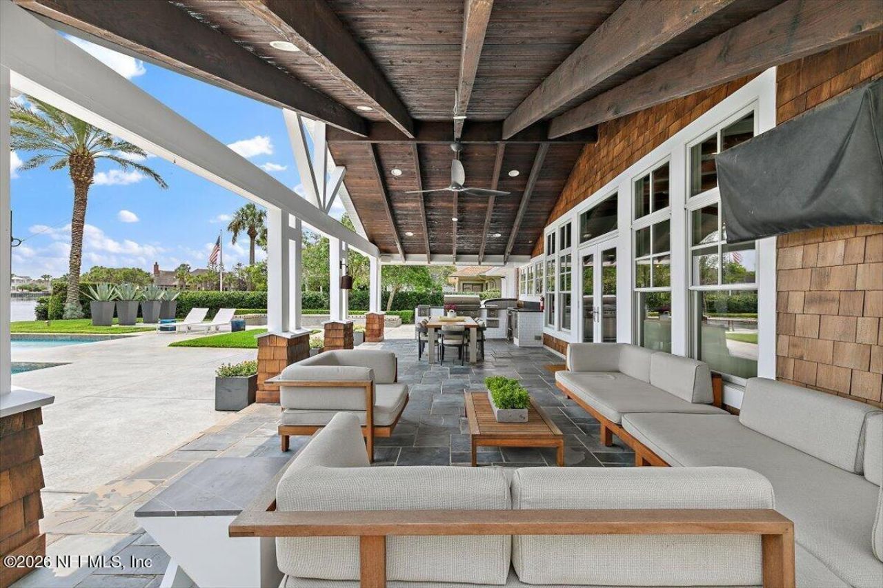531 Lake Road, Ponte Vedra Beach, FL 32082 Photo