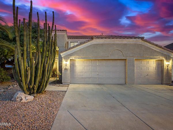 5267 W ANGELA Drive, Glendale, AZ 85308