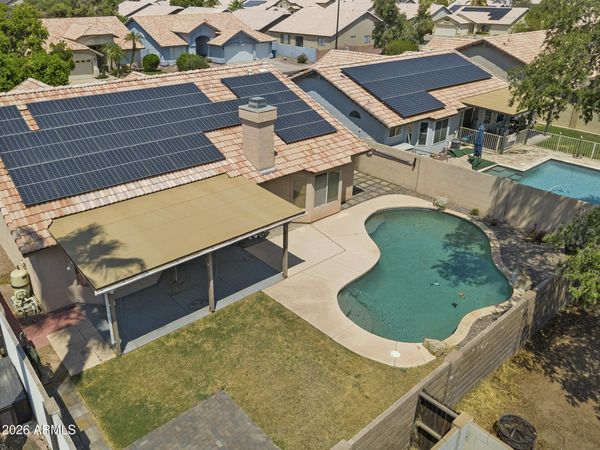 325 S GOLDEN KEY Drive, Gilbert, AZ 85233