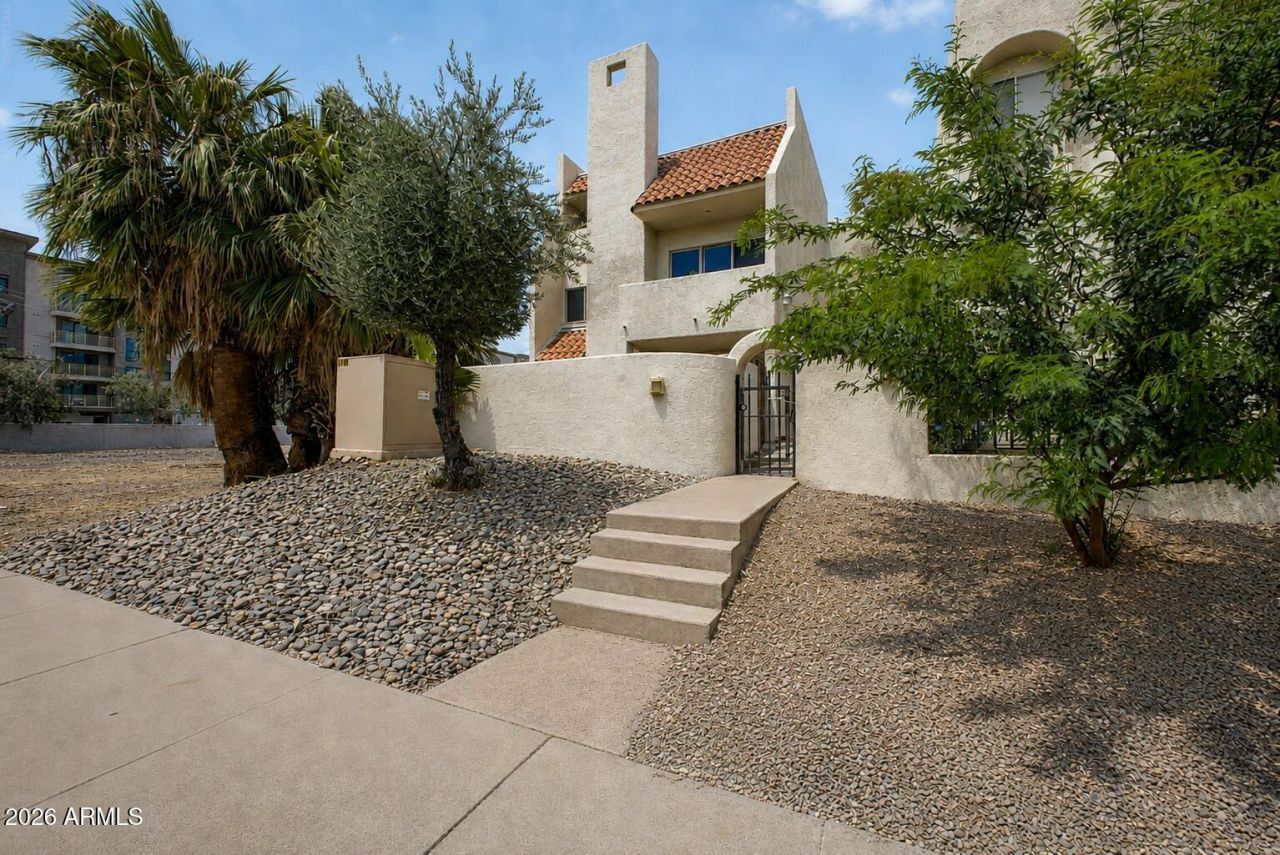 4330 N 5th Avenue, Unit 216, Phoenix, AZ 85013 Main Photo