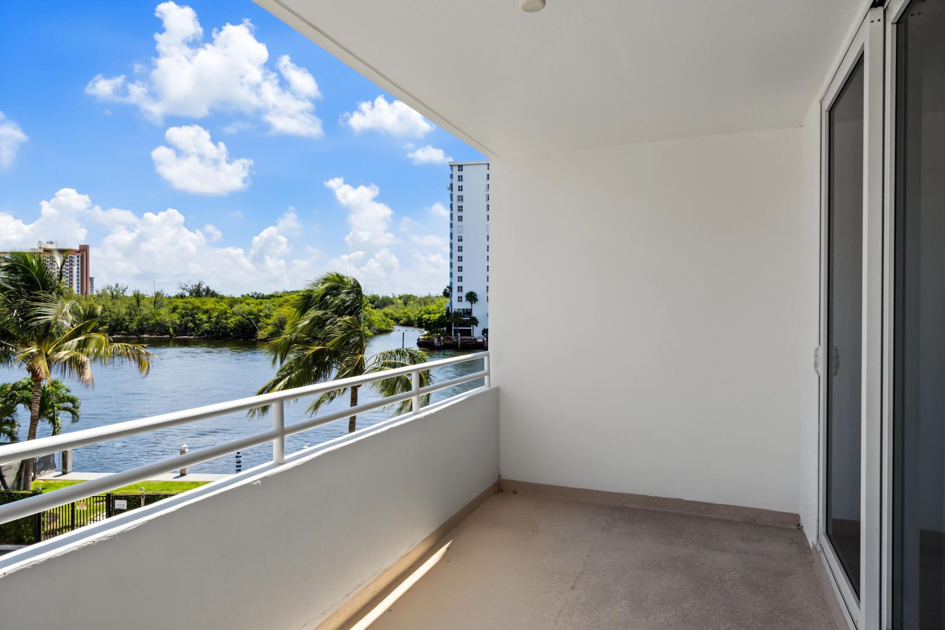 888 Intracoastal Drive, Unit 3D, Fort Lauderdale, FL 33304 Photo