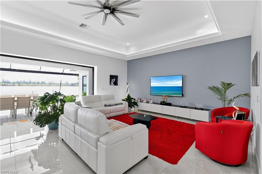 1708 SW 4th St , Cape Coral, FL 33991 Photo