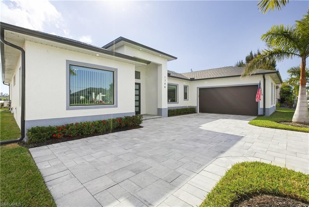1708 SW 4th St , Cape Coral, FL 33991 Photo