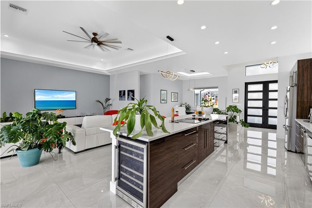 1708 SW 4th St , Cape Coral, FL 33991 Photo