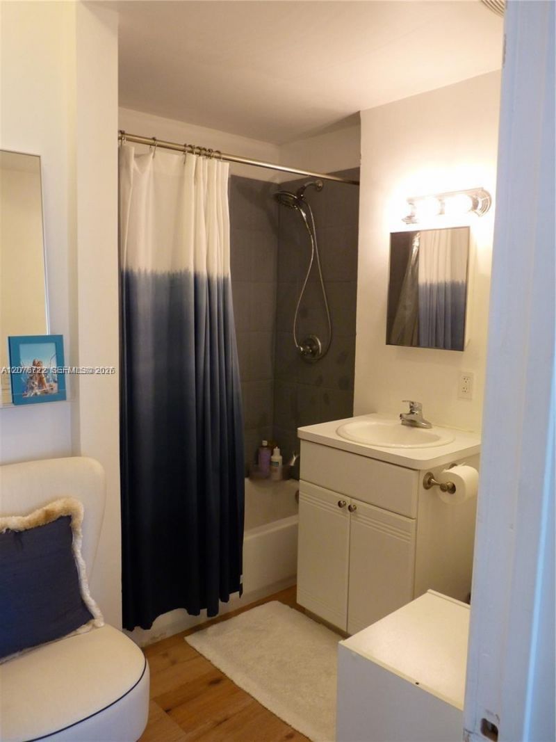 820 Euclid Ave , Unit 204, Miami Beach, FL 33139 Photo